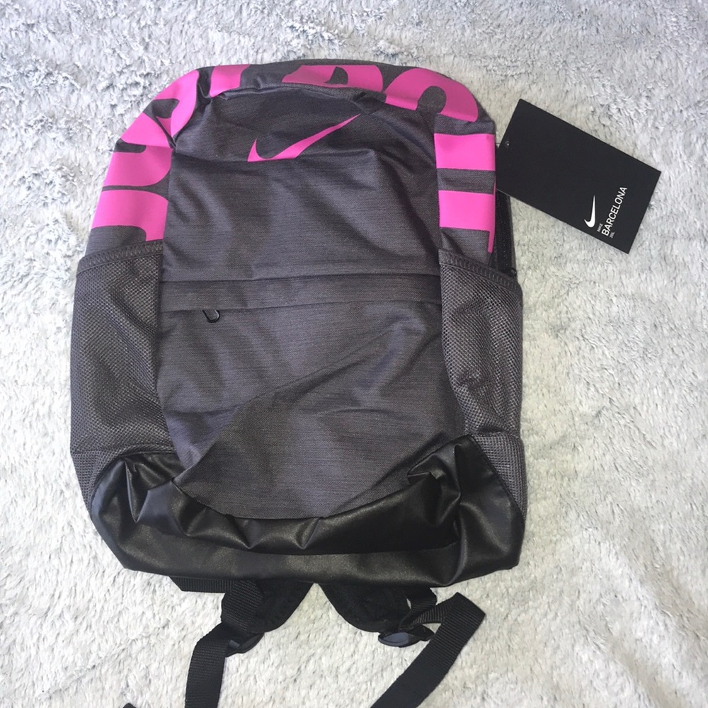 BNWT pink/gray Nike Barcelona backpack